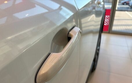 Toyota RAV4, 2025 год, 4 950 000 рублей, 11 фотография