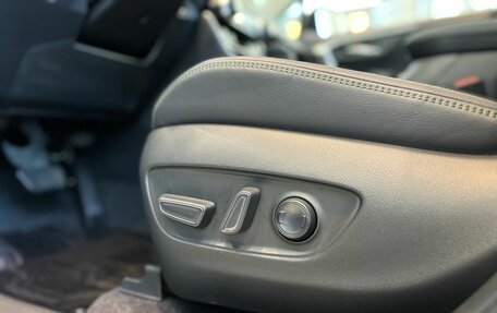 Toyota RAV4, 2025 год, 4 950 000 рублей, 18 фотография