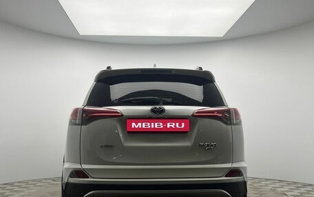 Toyota RAV4, 2015 год, 2 400 000 рублей, 5 фотография