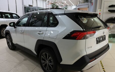 Toyota RAV4, 2025 год, 4 400 000 рублей, 7 фотография