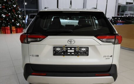 Toyota RAV4, 2025 год, 4 400 000 рублей, 6 фотография