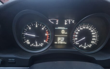 Toyota Land Cruiser 200, 2012 год, 3 040 000 рублей, 7 фотография