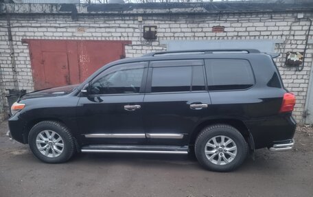 Toyota Land Cruiser 200, 2012 год, 3 040 000 рублей, 4 фотография
