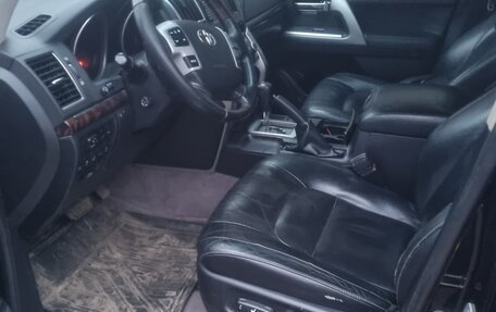 Toyota Land Cruiser 200, 2012 год, 3 040 000 рублей, 5 фотография