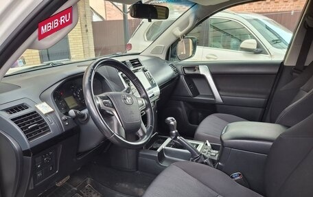 Toyota Land Cruiser Prado 150 рестайлинг 2, 2019 год, 4 850 000 рублей, 8 фотография