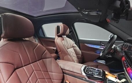 BMW 7 серия, 2025 год, 14 150 000 рублей, 21 фотография