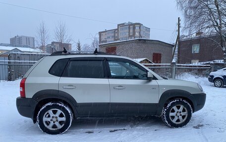 Hyundai Tucson III, 2004 год, 450 000 рублей, 5 фотография