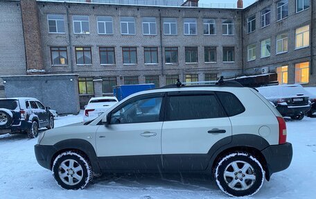 Hyundai Tucson III, 2004 год, 450 000 рублей, 4 фотография