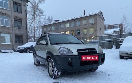 Hyundai Tucson III, 2004 год, 450 000 рублей, 6 фотография