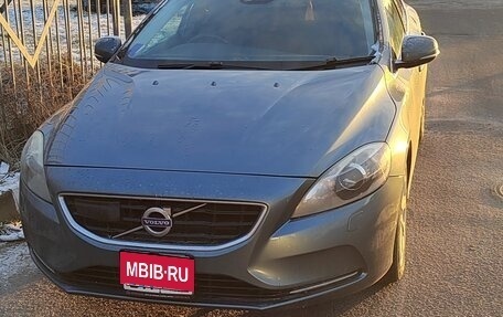 Volvo V40 II рестайлинг, 2013 год, 1 500 000 рублей, 1 фотография