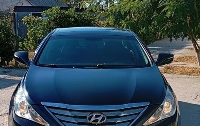 Hyundai Sonata VI, 2011 год, 970 000 рублей, 1 фотография