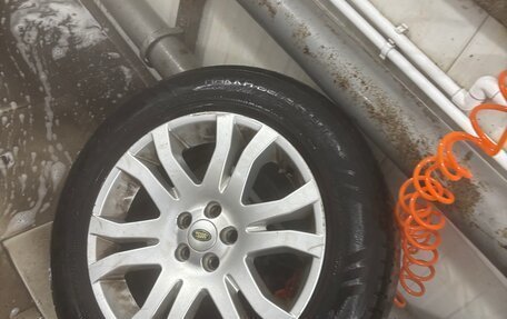 Land Rover Freelander II рестайлинг 2, 2007 год, 700 000 рублей, 32 фотография