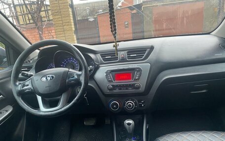 KIA Rio III рестайлинг, 2014 год, 730 000 рублей, 9 фотография