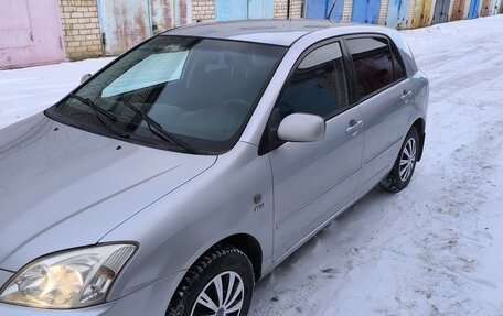 Toyota Corolla, 2004 год, 490 000 рублей, 6 фотография