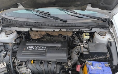 Toyota Corolla, 2004 год, 490 000 рублей, 10 фотография