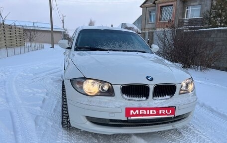 BMW 1 серия, 2010 год, 635 000 рублей, 8 фотография