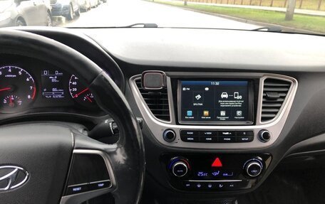 Hyundai Solaris II рестайлинг, 2019 год, 1 600 000 рублей, 17 фотография