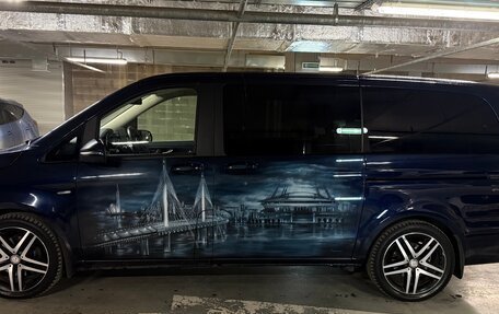 Mercedes-Benz V-Класс, 2017 год, 4 400 000 рублей, 4 фотография