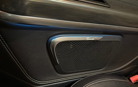 Mercedes-Benz V-Класс, 2017 год, 4 400 000 рублей, 10 фотография