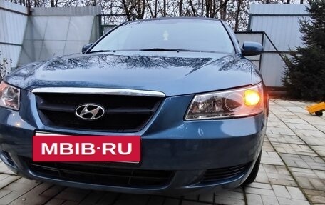 Hyundai Sonata VI, 2006 год, 530 000 рублей, 5 фотография