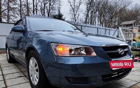 Hyundai Sonata VI, 2006 год, 530 000 рублей, 2 фотография