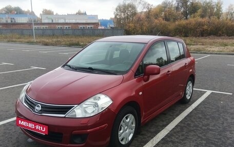 Nissan Tiida, 2010 год, 580 000 рублей, 2 фотография