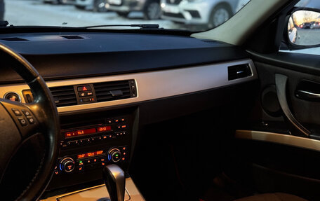 BMW 3 серия, 2011 год, 1 179 000 рублей, 19 фотография