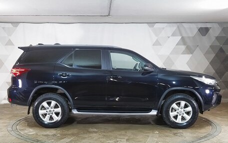 Toyota Fortuner II, 2017 год, 3 149 000 рублей, 6 фотография