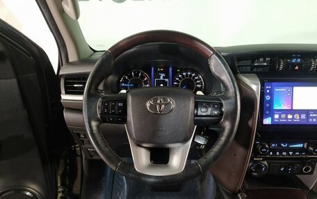 Toyota Fortuner II, 2017 год, 3 149 000 рублей, 10 фотография