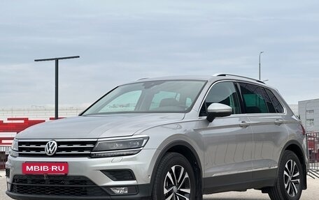 Volkswagen Tiguan II, 2019 год, 3 197 000 рублей, 8 фотография