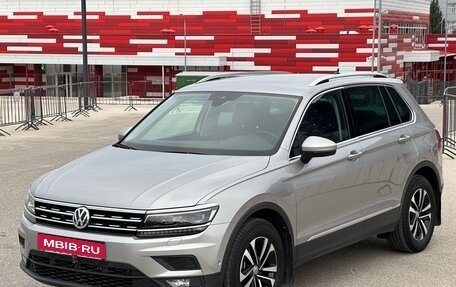 Volkswagen Tiguan II, 2019 год, 3 197 000 рублей, 10 фотография