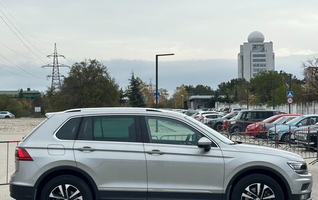 Volkswagen Tiguan II, 2019 год, 3 197 000 рублей, 12 фотография