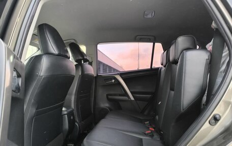 Toyota RAV4, 2018 год, 2 150 000 рублей, 8 фотография