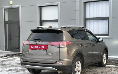 Toyota RAV4, 2018 год, 2 150 000 рублей, 3 фотография