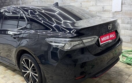 Toyota Camry, 2020 год, 3 100 000 рублей, 1 фотография