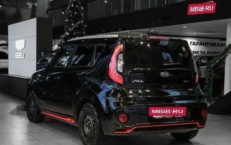 KIA Soul II рестайлинг, 2018 год, 1 499 000 рублей, 6 фотография