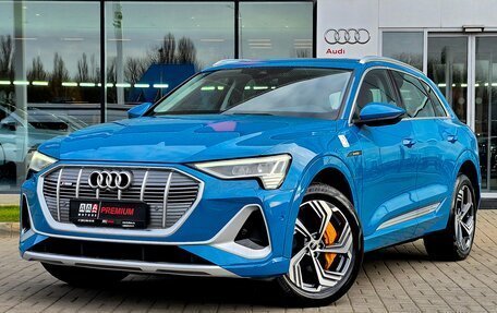 Audi e-tron I, 2023 год, 5 490 000 рублей, 1 фотография