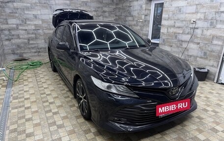 Toyota Camry, 2020 год, 3 100 000 рублей, 5 фотография