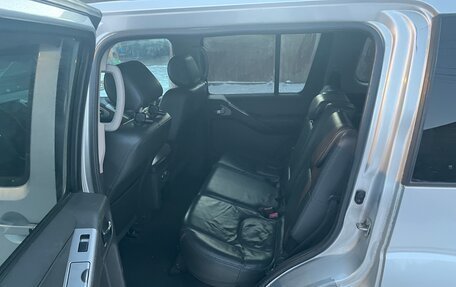 Nissan Pathfinder, 2006 год, 950 000 рублей, 9 фотография