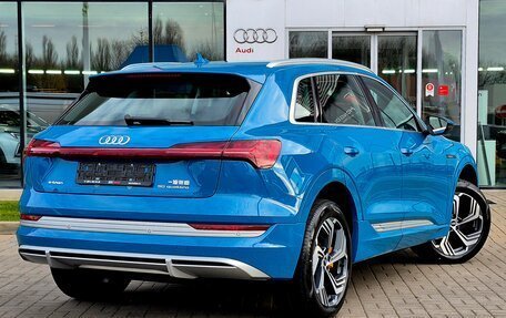 Audi e-tron I, 2023 год, 5 490 000 рублей, 7 фотография