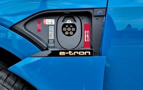 Audi e-tron I, 2023 год, 5 490 000 рублей, 12 фотография