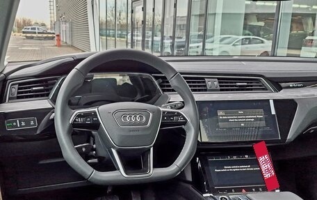 Audi e-tron I, 2023 год, 5 490 000 рублей, 24 фотография