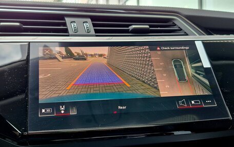 Audi e-tron I, 2023 год, 5 490 000 рублей, 32 фотография