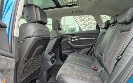 Audi e-tron I, 2023 год, 5 490 000 рублей, 33 фотография