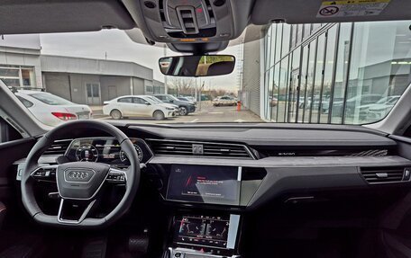 Audi e-tron I, 2023 год, 5 490 000 рублей, 36 фотография