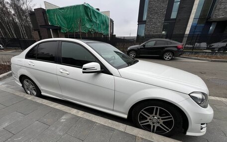 Mercedes-Benz C-Класс, 2013 год, 1 750 000 рублей, 16 фотография
