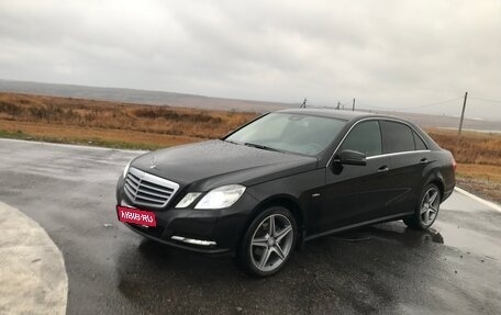 Mercedes-Benz E-Класс, 2012 год, 1 700 000 рублей, 2 фотография