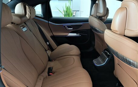 Mercedes-Benz E-Класс, 2025 год, 8 090 000 рублей, 14 фотография