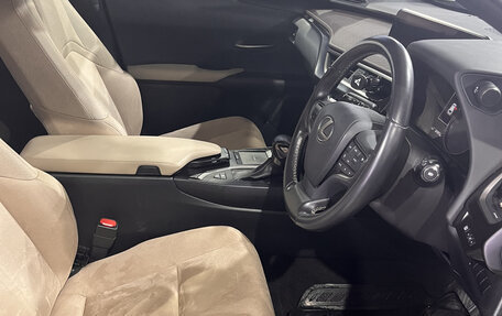 Lexus UX I, 2019 год, 3 050 000 рублей, 14 фотография