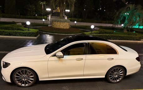 Mercedes-Benz E-Класс, 2021 год, 6 550 000 рублей, 3 фотография